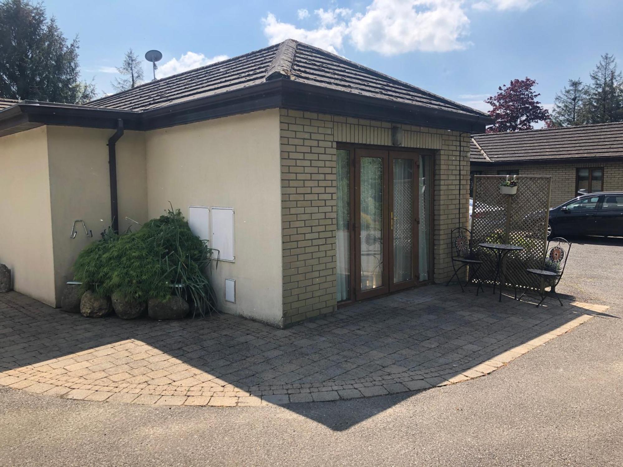 Borodino Studio Apartment 恩尼斯科西 外观 照片